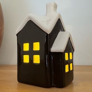 CERAMIC HOUSE  light-up 🖤